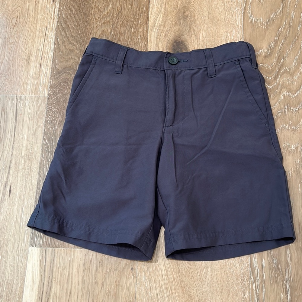 Champion Boys Shorts size 4/5 in‎ grey
